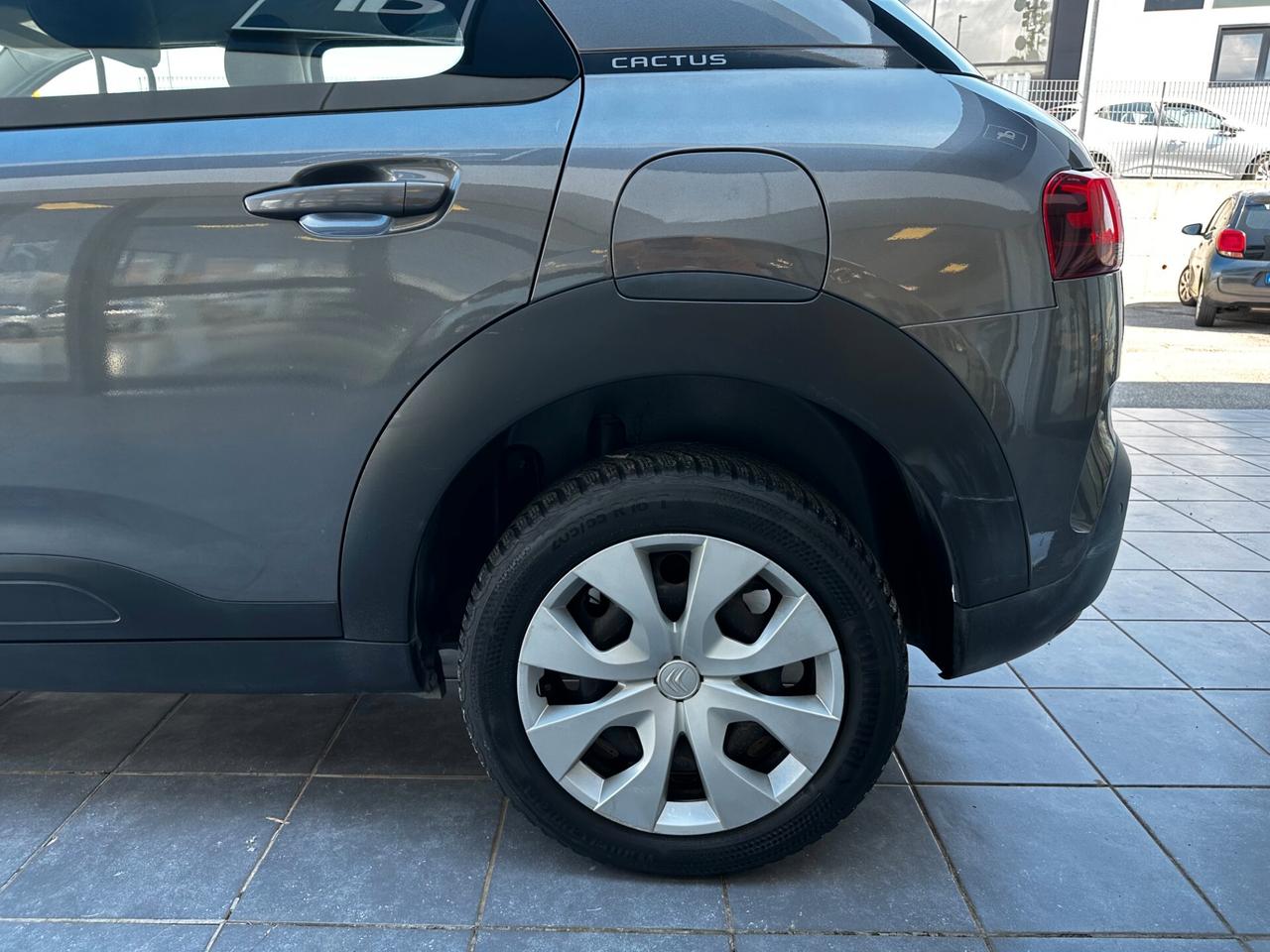Citroen C4 Cactus BlueHDi 100 S&S Shine Pack
