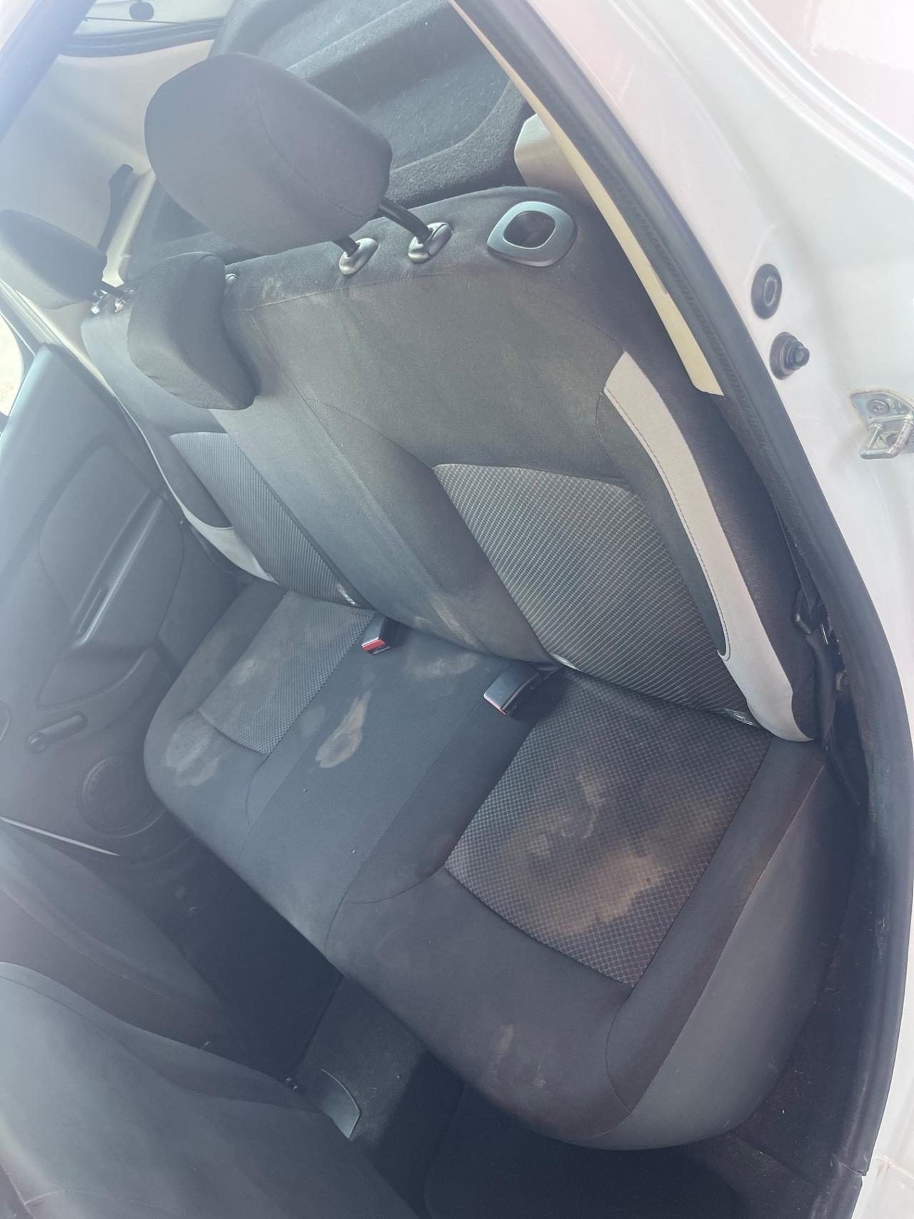 Dacia Sandero 1.2 GPL 75CV Ambiance 2014 177.000 KM