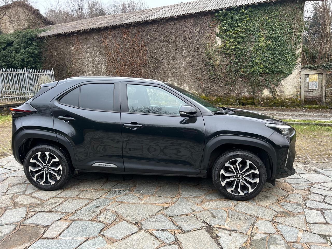 Toyota Yaris Cross 1.5 Hybrid 5p. E-CVT Trend AWD