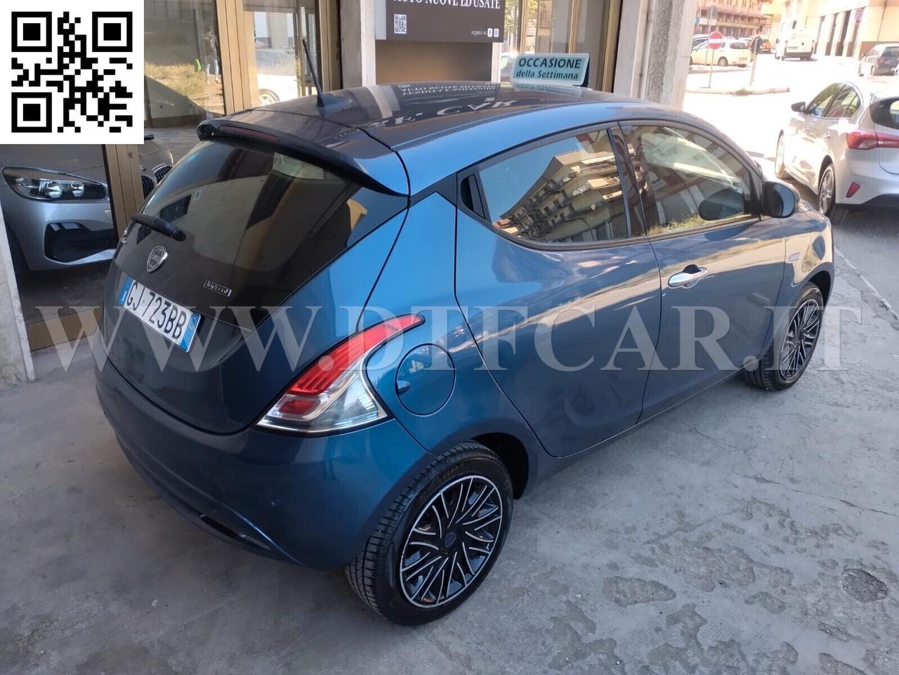 Lancia Ypsilon 1.0 FireFly 5 porte S&S Hybrid Ecochic Gold