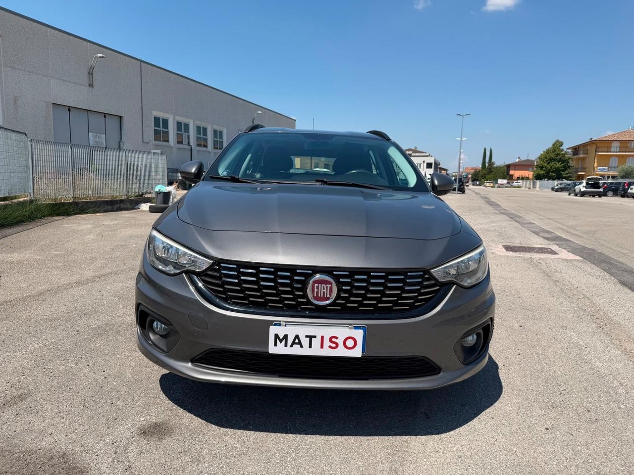 Fiat Tipo 1.4 SW Lounge con GARANZIA 12 m