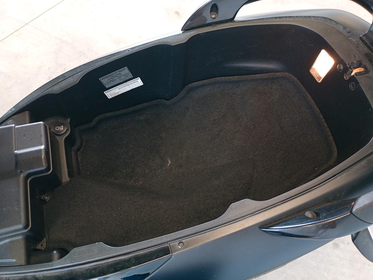 Piaggio MP3 500 LT SPORT ie