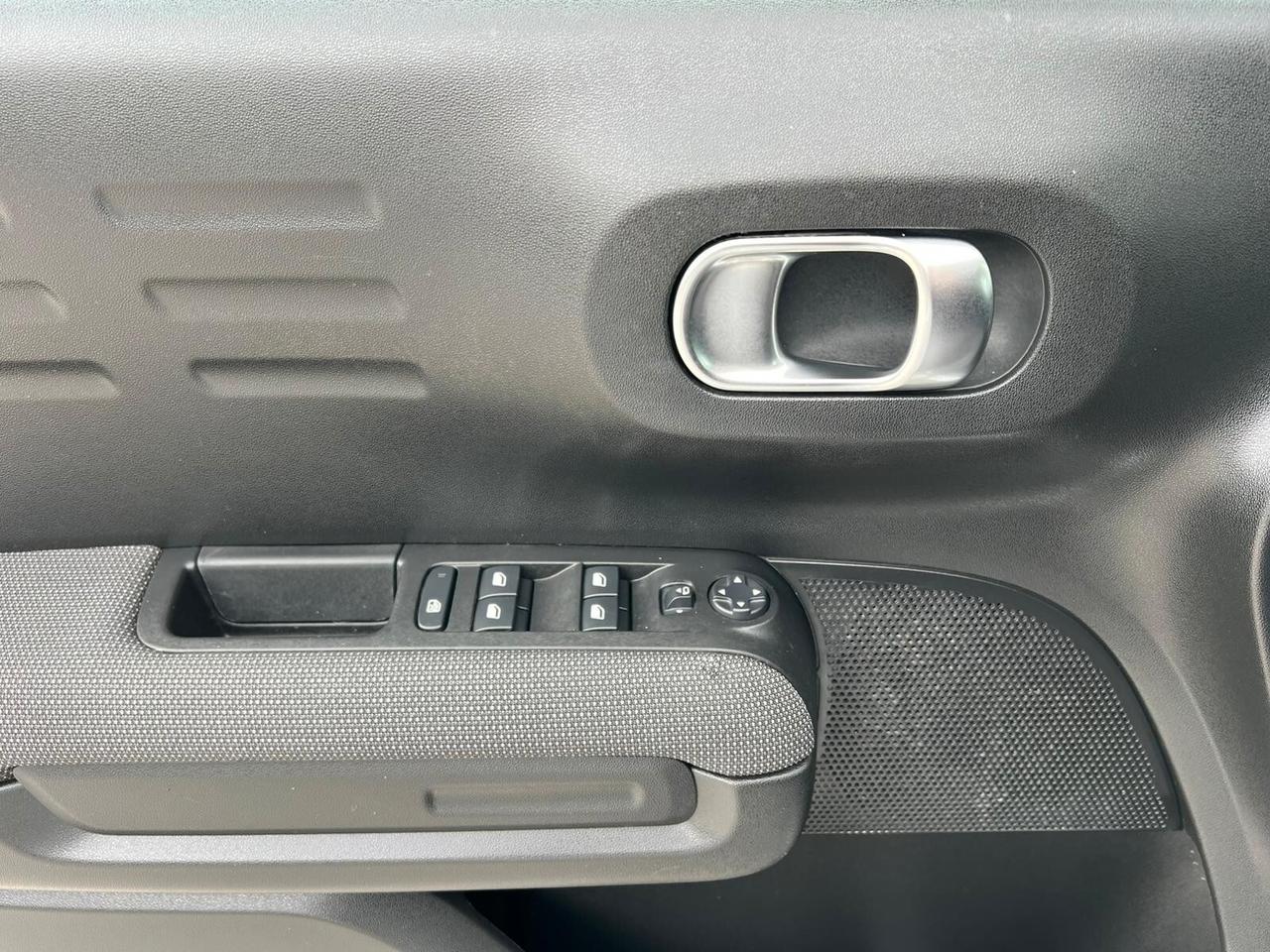 CITROEN C3 AIRCROSS 1.5 BlueHDi 110 CV 2024!!! PLUS !!!