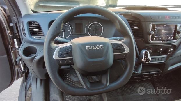 IVECO Daily 35S18HA8V 3.0 HPT PM-SL-TM Furgone Hi-