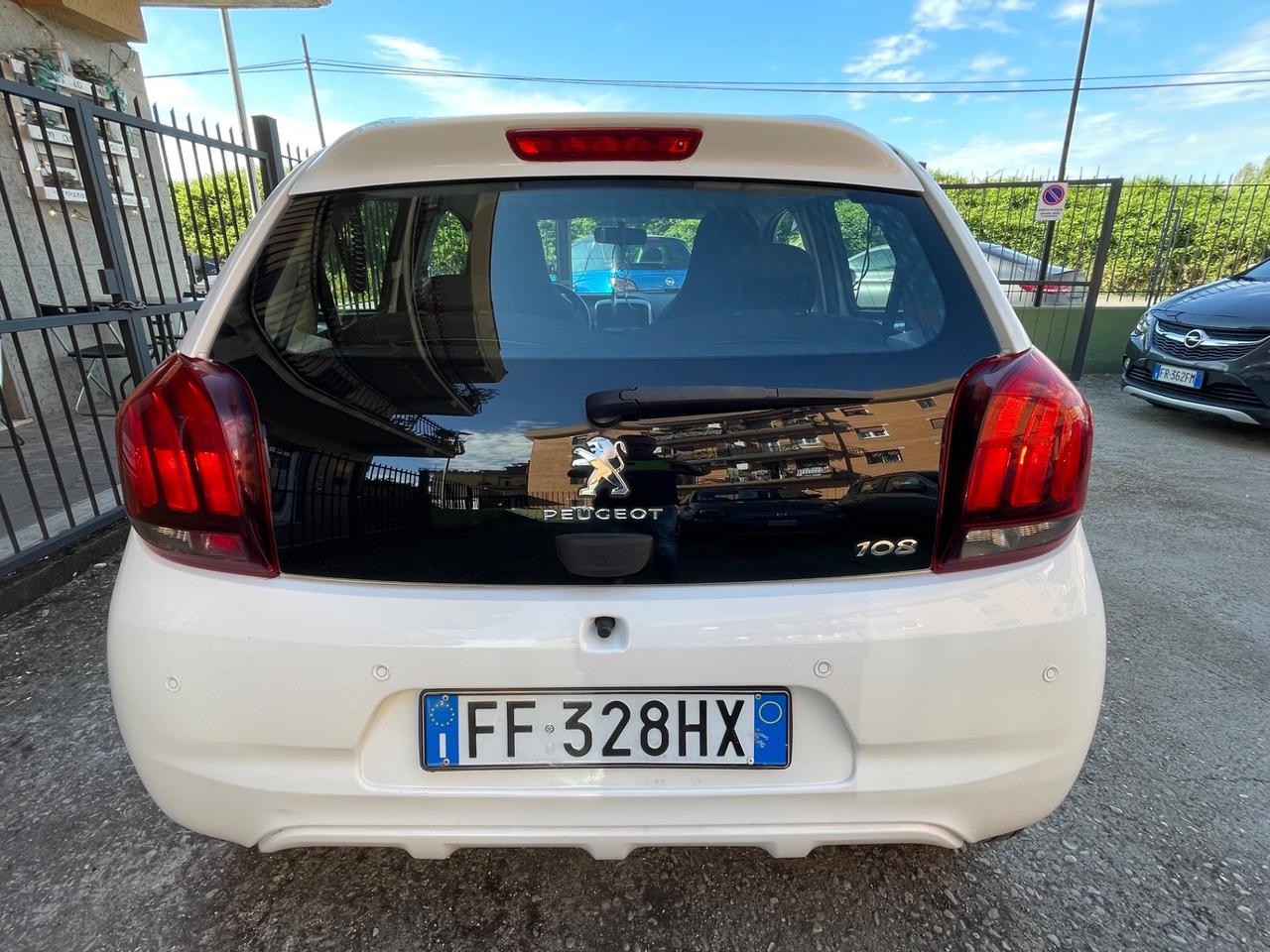 Peugeot 108 VTi 68 5 porte Roland Garros TOP!