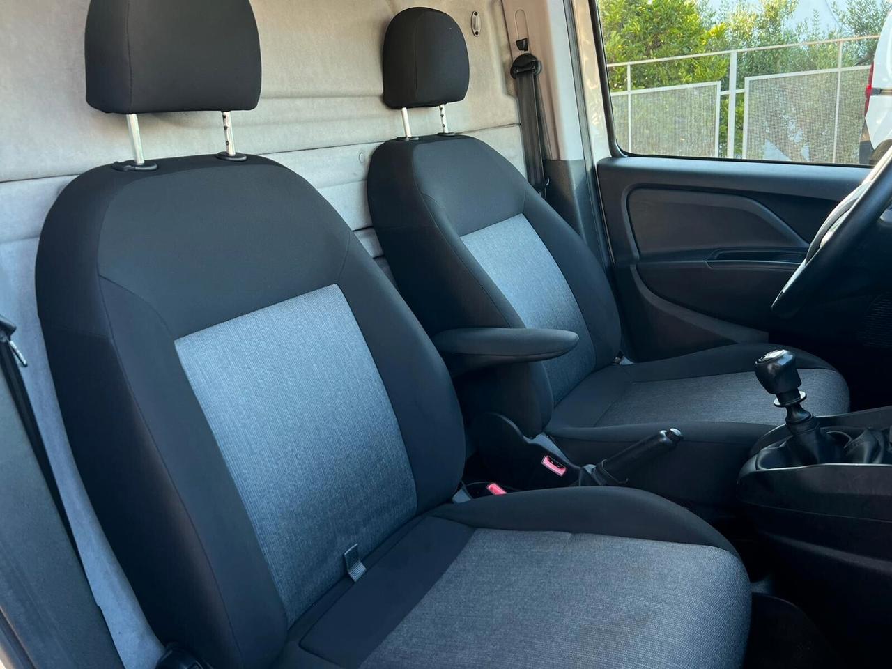 Fiat Doblo Doblò 1.6 MJT 120CV PL Combi Maxi XL M1 SX Allestimento trasporto Slot machinie , videogiochi