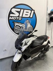 Yamaha X-Max 250