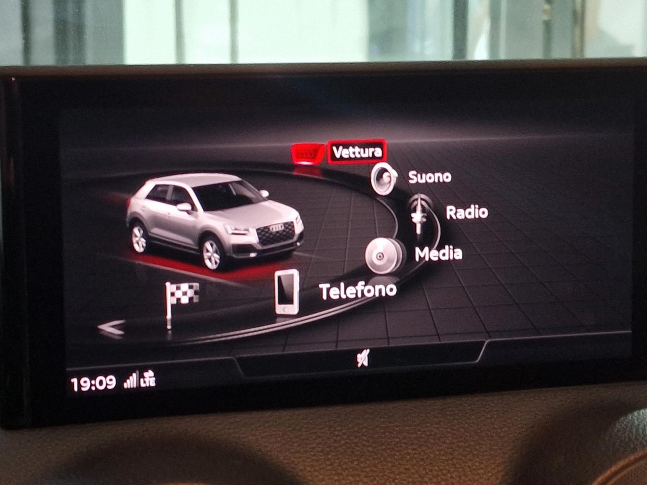 Audi Q2 30 TDI Business