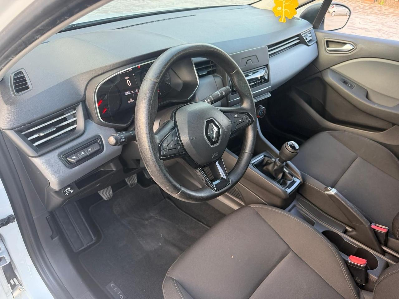 Renault Clio TCe 100 CV GPL 5 porte Intens neopatentati