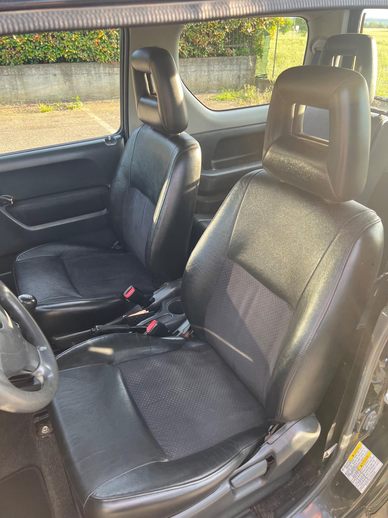 Suzuki Jimny 1.5 DDiS cat 4WD JLX