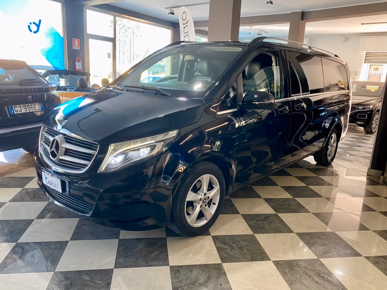 Mercedes-benz V 220 d Premium Long-2020