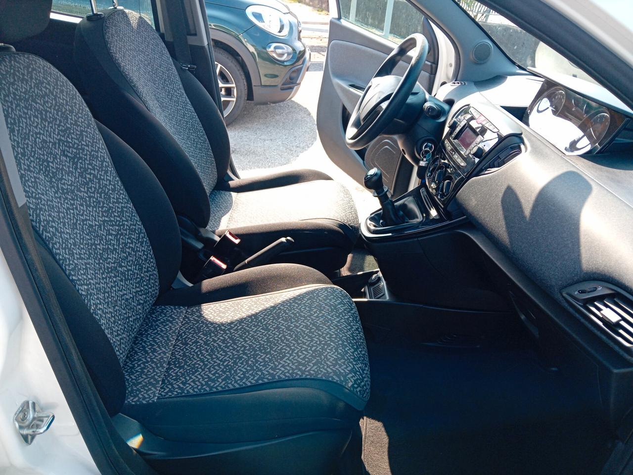 Lancia Ypsilon 1.2 69 CV 5 P. Elefantino Blu 2019
