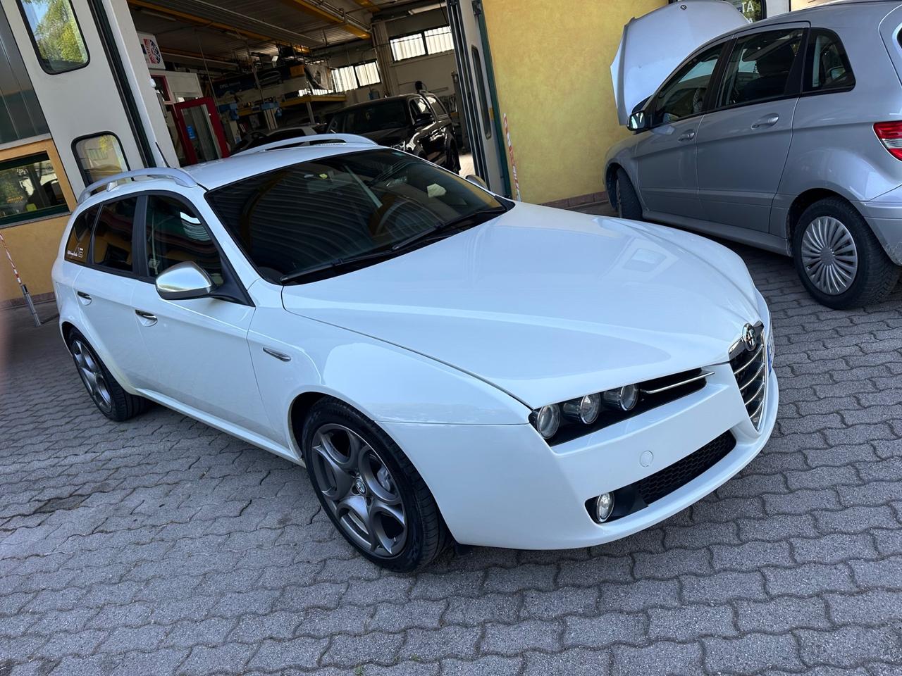 Alfa Romeo 159 2.0 JTDm Sportwagon Distinctive
