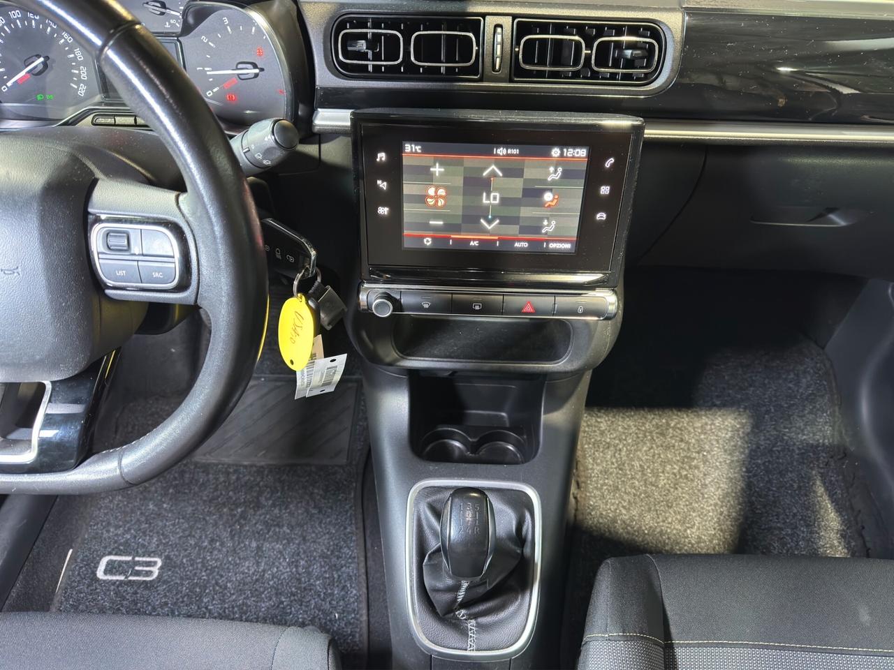 Citroen C3 PureTech 82CV Shine