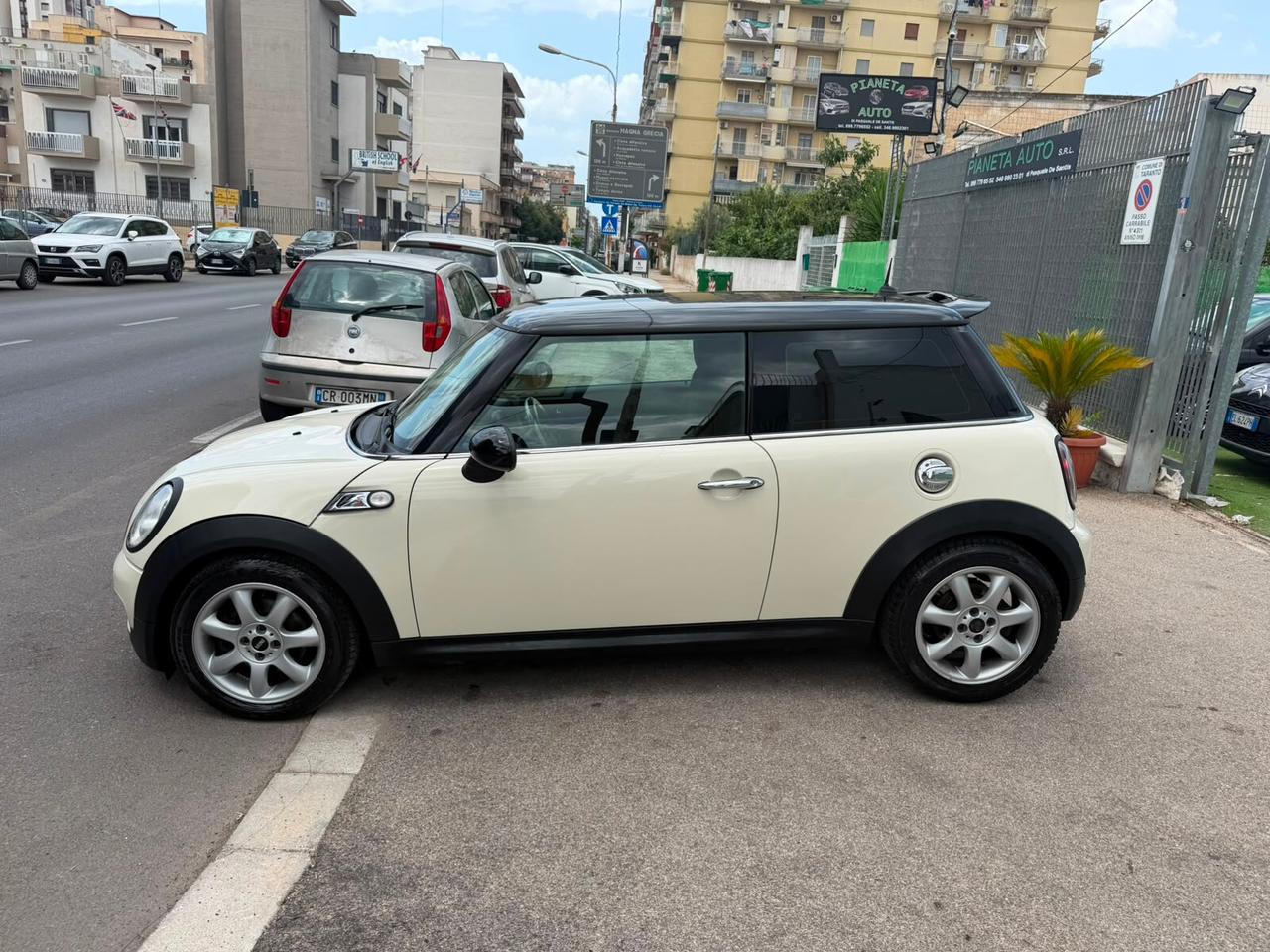 Mini 1.6 16V One D 1.6 DIESEL 90 CAVALLI - BAKER STREET