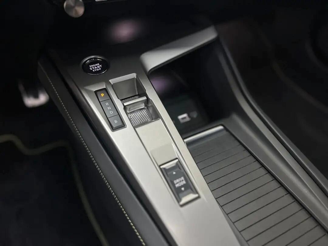 Peugeot 308 Plug-in Hybrid 180 e-EAT8 GT