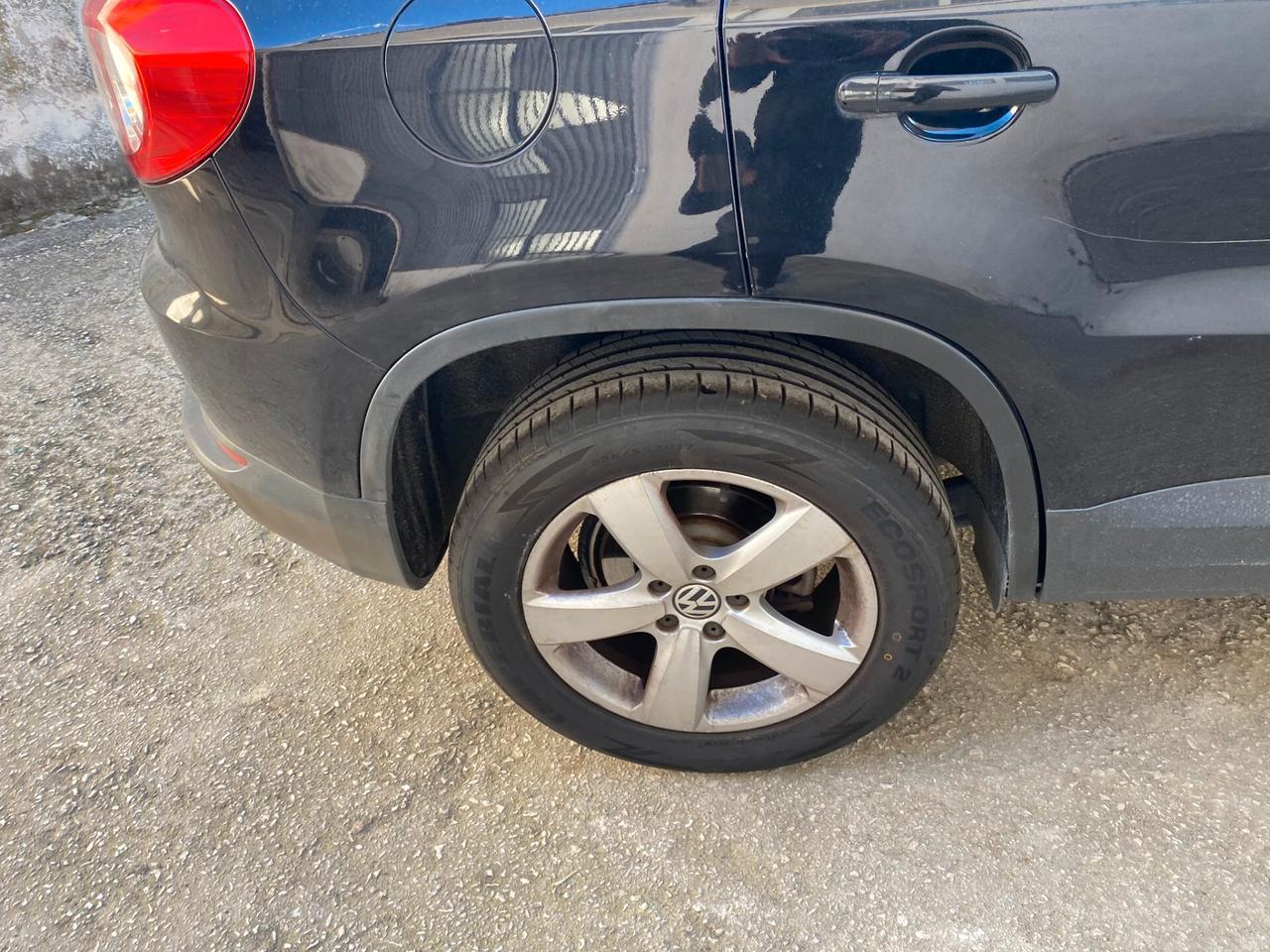 Volkswagen Tiguan 2.0cc diesel(PRIVATO)-2008