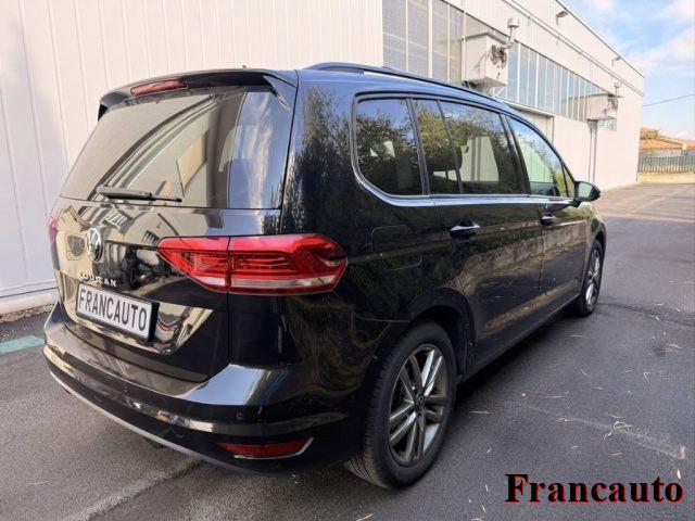 VOLKSWAGEN Touran 2.0 TDI 150 CV SCR DSG Executive BlueMotion Tech.