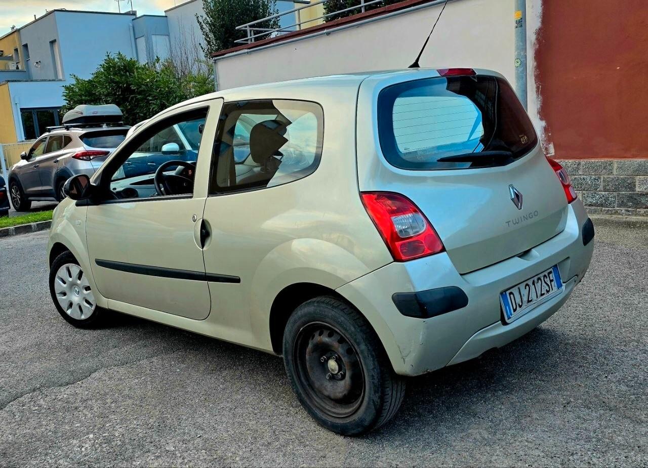 Renault Twingo 1.2 8V Dynamique