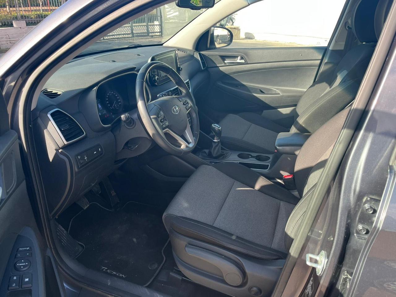 Hyundai Tucson 1.6 CRDi XPrime autocarro n1