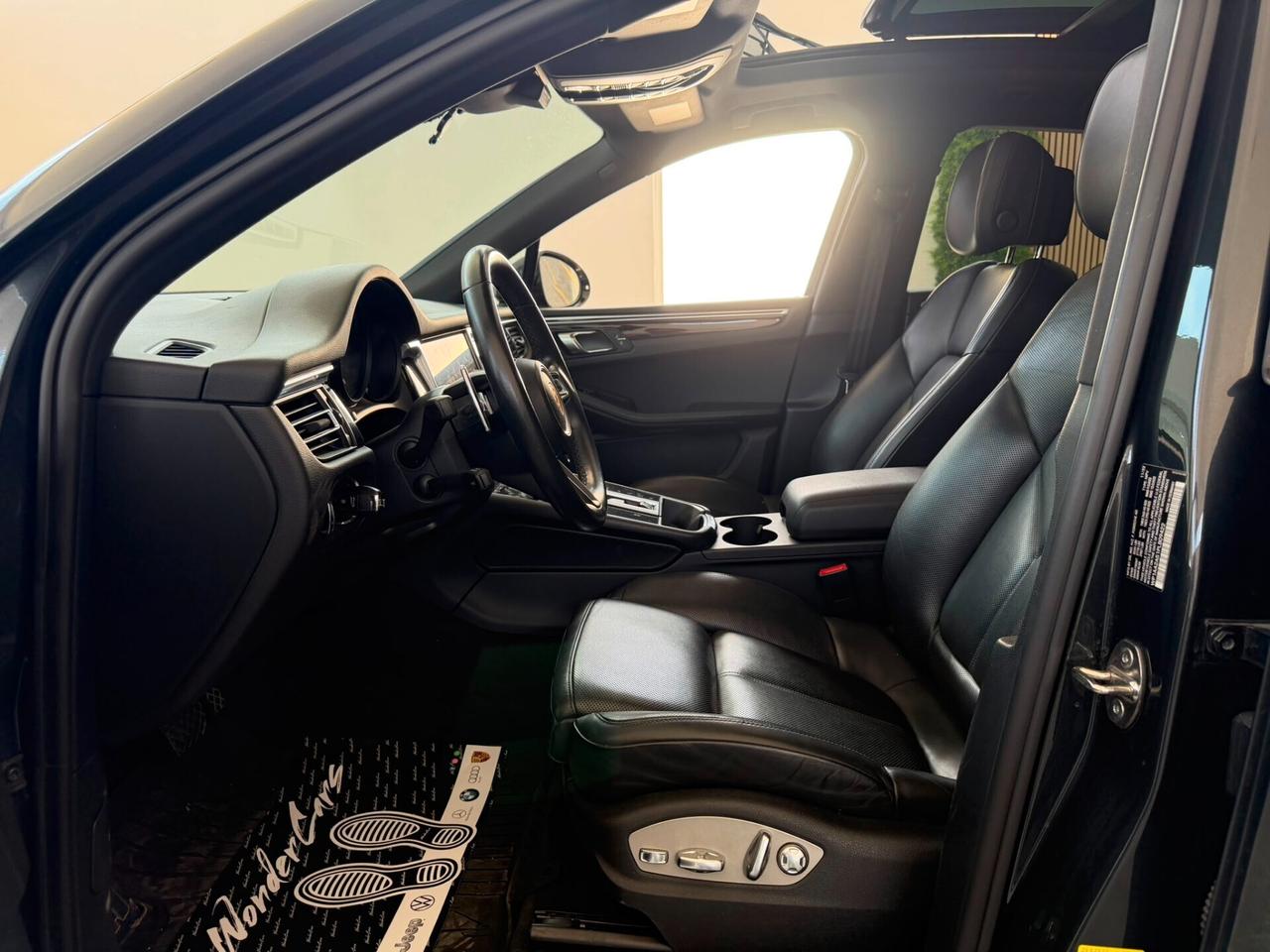 Porsche Macan 2023 2.0 Benzina