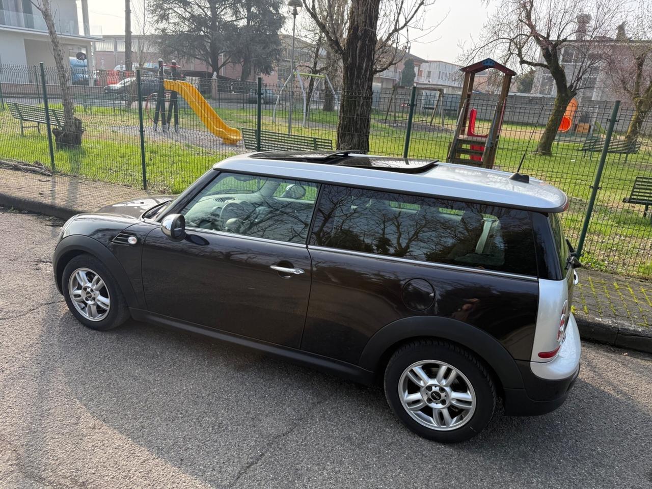 Mini Cooper Clubman AUTOMATICA-2013 BENZINA 1.6