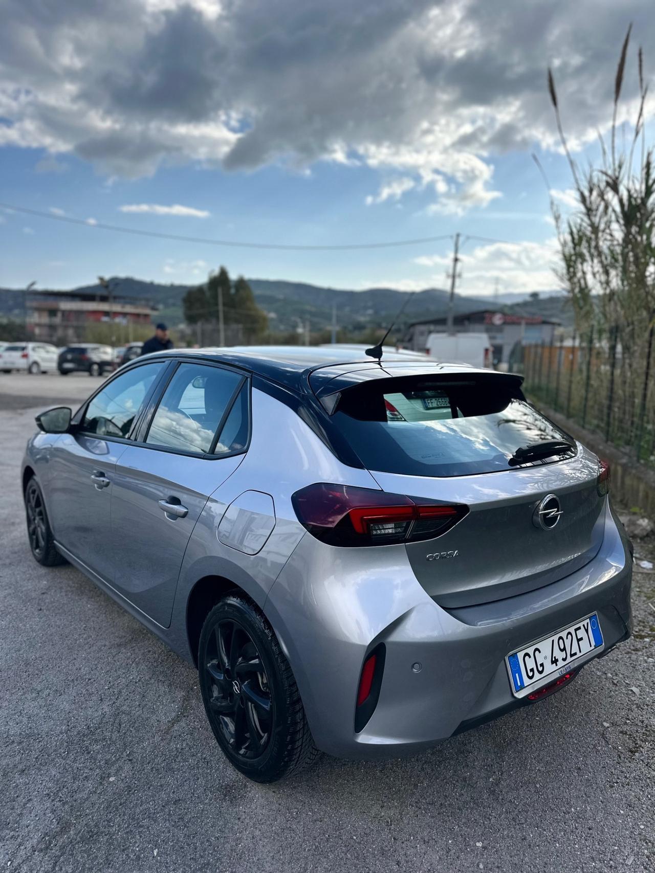 Opel Corsa 1.5 D 100 CV GS Line