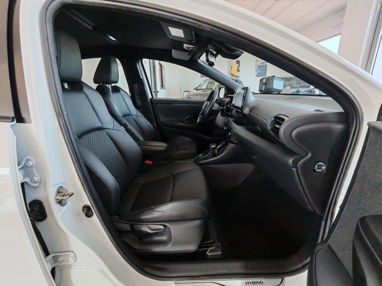 Toyota Yaris 1.5 Hybrid Lounge 2021