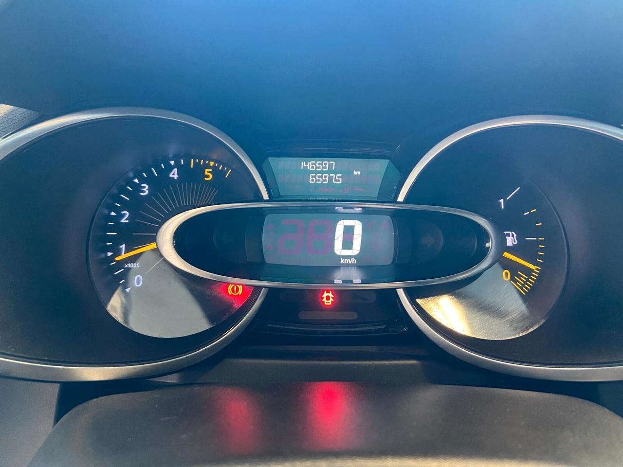 Renault Clio 1.5 dCi 75 CV Energy Duel