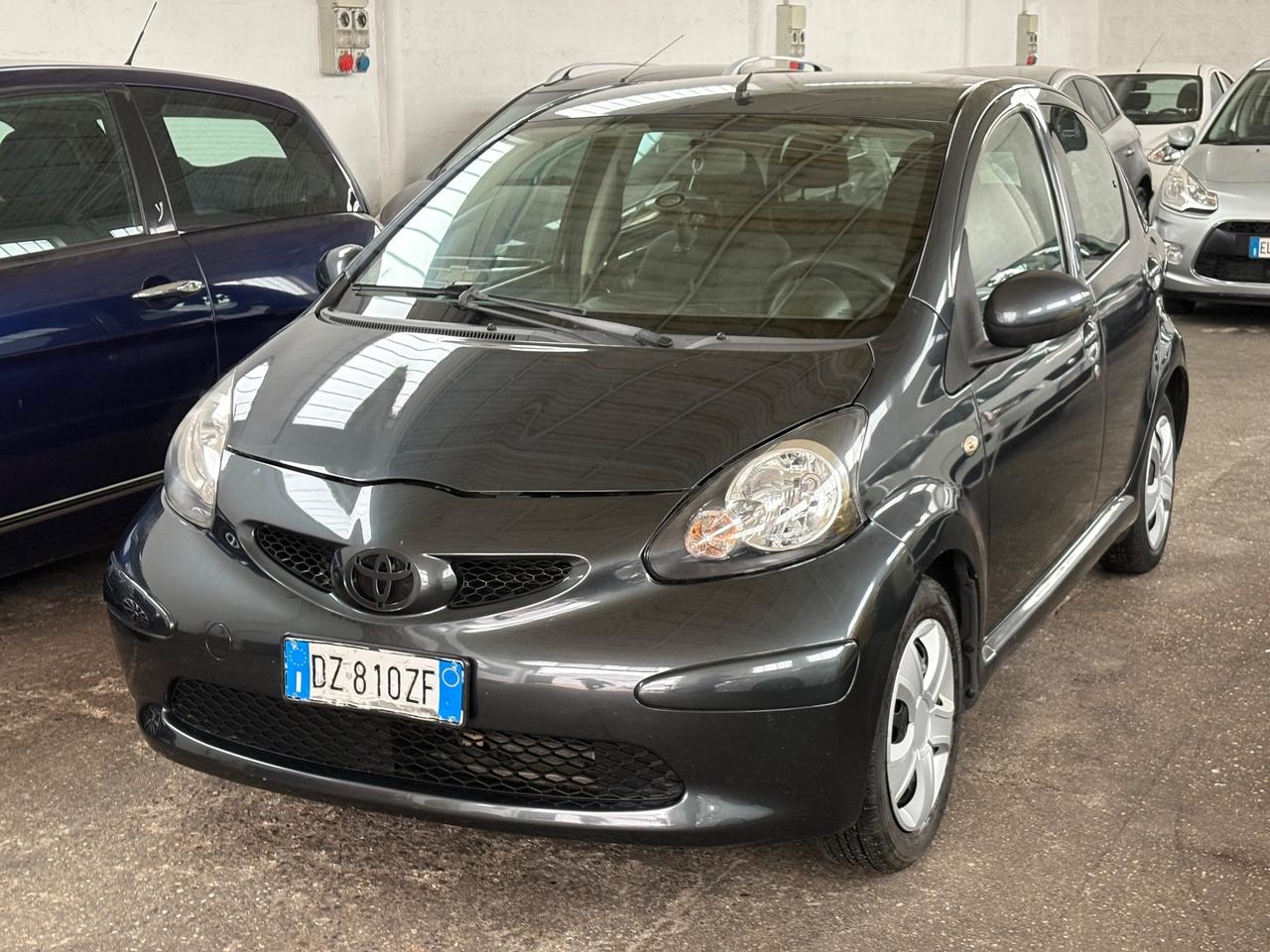 Toyota Aygo 1.0 12V VVT-i 5 porte Now