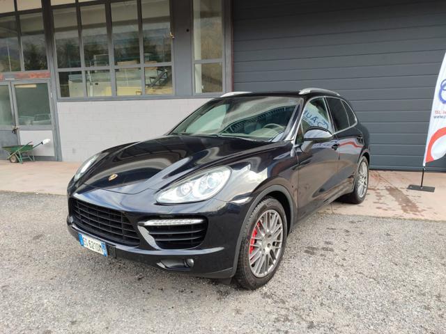 PORSCHE Cayenne 4.8 Turbo