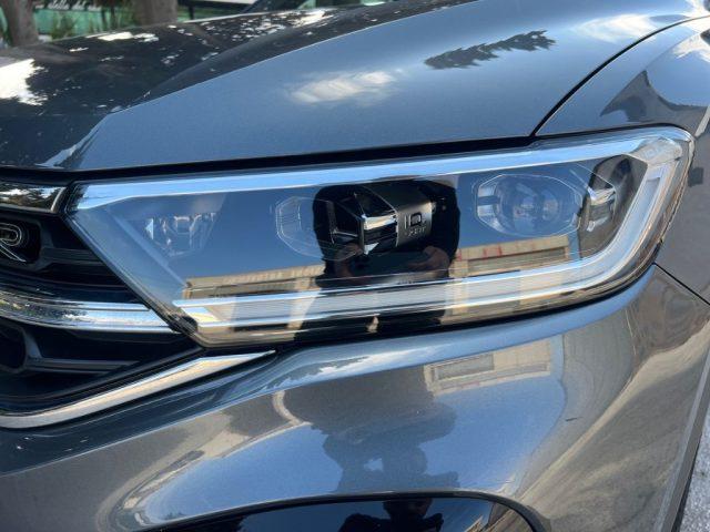 VOLKSWAGEN T-Roc 2.0 TDI SCR 150 CV DSG 4MOTION R-Line