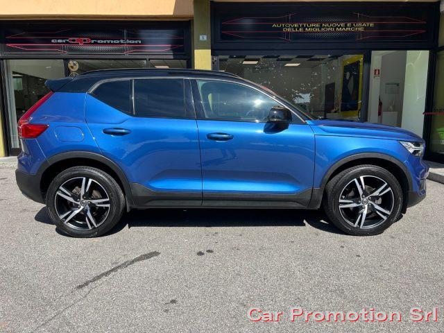VOLVO XC40 T3 R-design