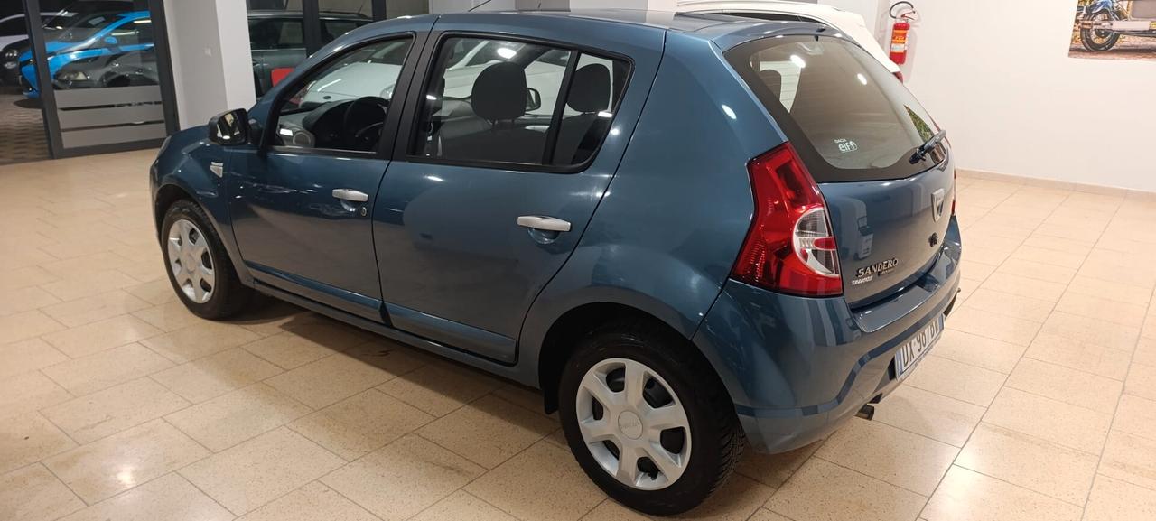 Dacia Sandero 1.4 8V GPL Ambiance