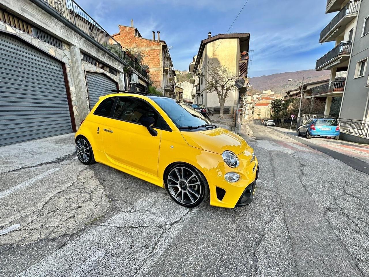 Abarth 595 70° Anniversario