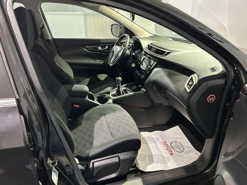 Nissan Qashqai Qashqai 1.2 DIG-T Acenta