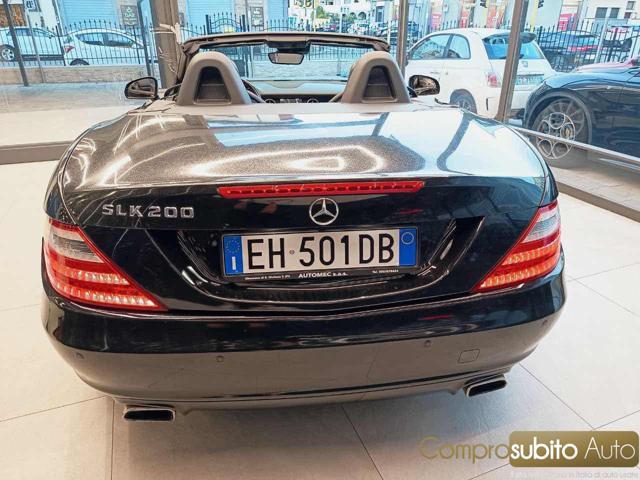 MERCEDES-BENZ SLK 200 CGI Edition1