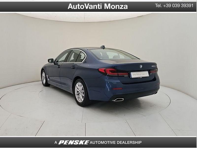 BMW Serie 5 520d mhev 48V Business auto