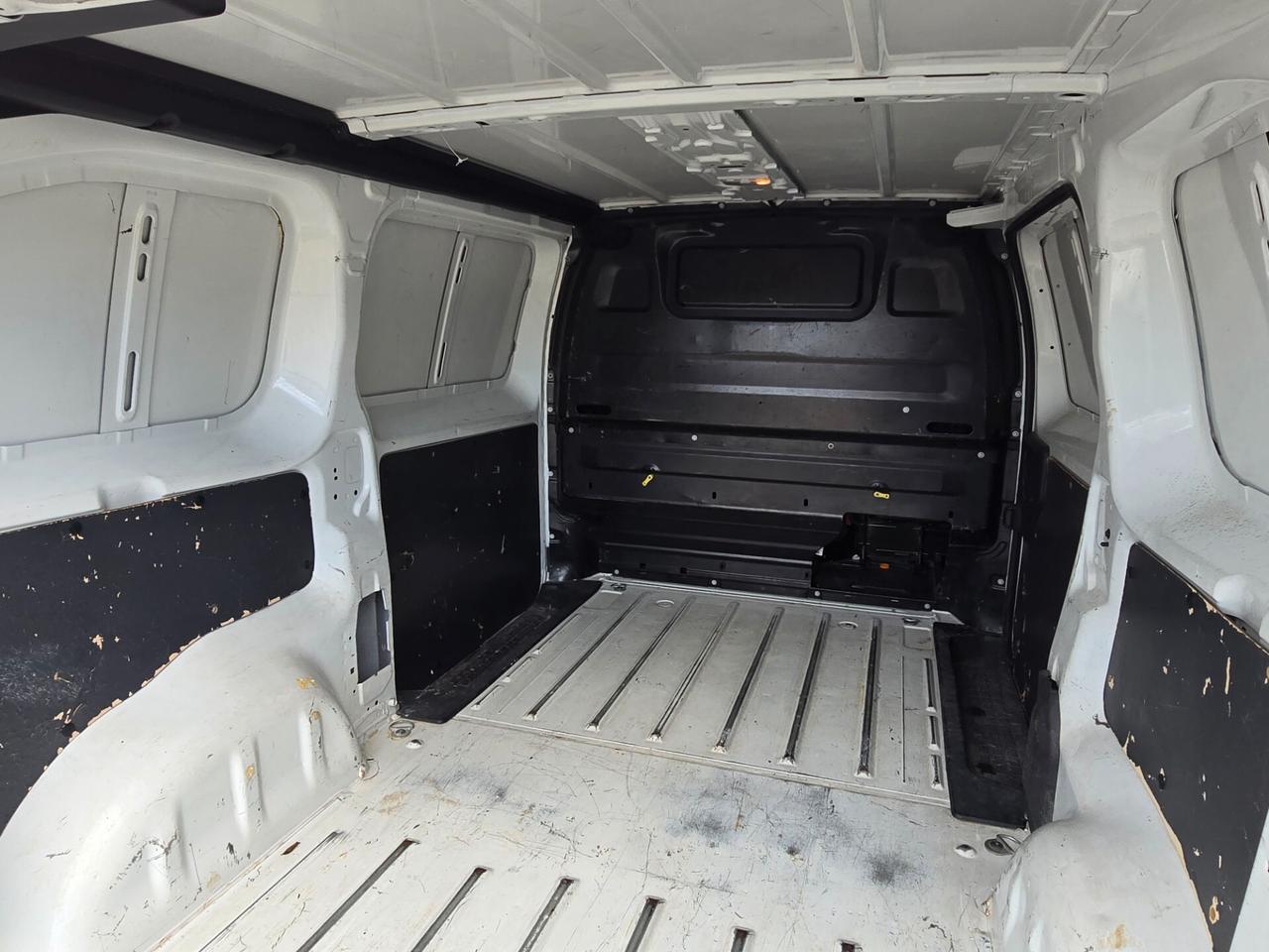 CITROEN JUMPY 1.5 BLUEHDI 3 POSTI 6 MARCE DIESEL (IVA COMPRESA NEL PREZZO INDICATO)