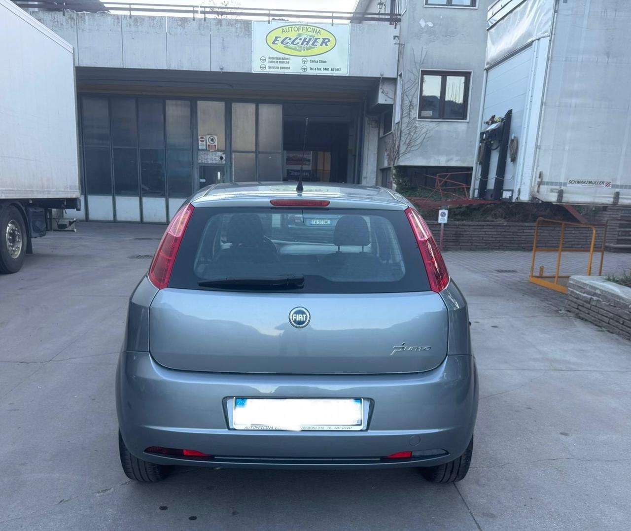 Fiat Grande Punto 1.4 Starjet 16V 5 porte Dynamic