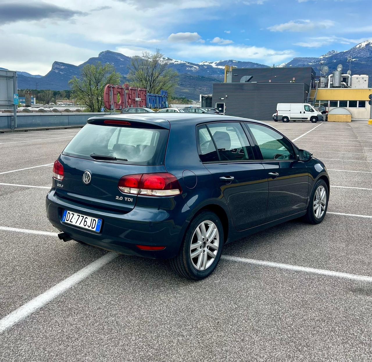 Volkswagen Golf 6 serie 2.0 TDI 140CV 5p. Highline