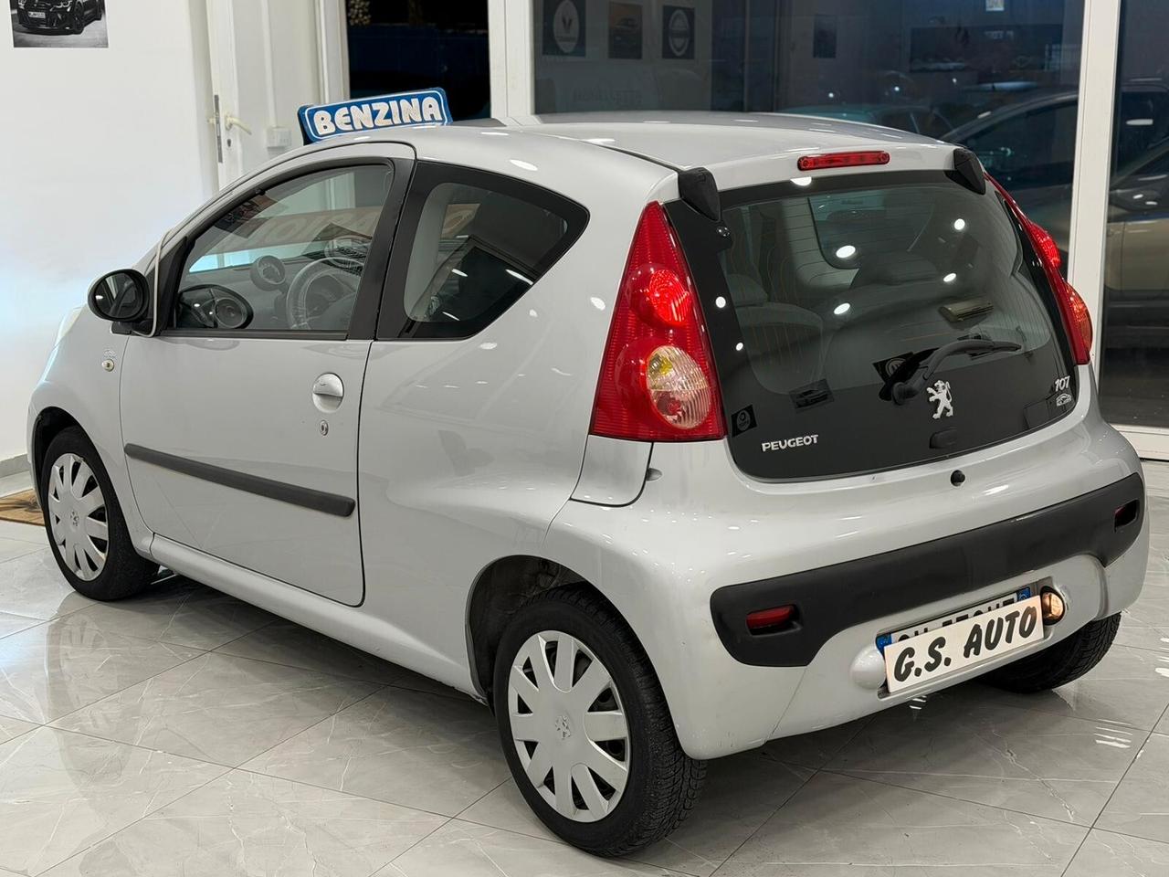 Peugeot 107 1.0 68CV 3p. Sweet Years