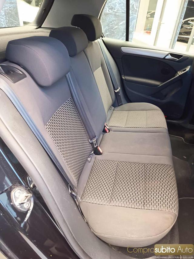 VOLKSWAGEN Golf 1.6 TDI DPF 5p. BlueMotion