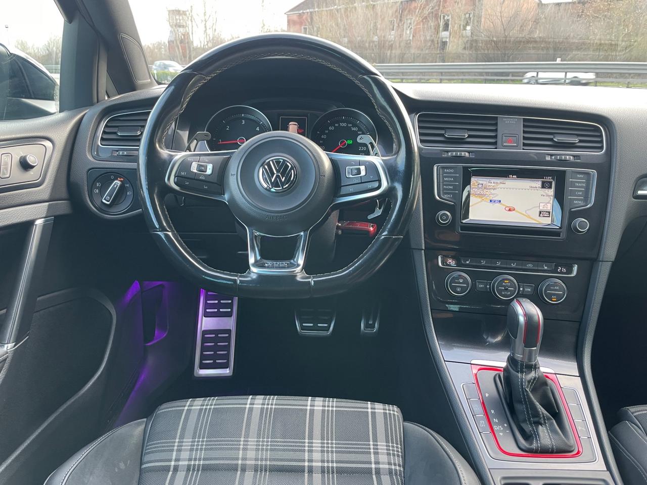 Volkswagen Golf GTD 2.0 TDI DSG 5p. BlueMotion Technology