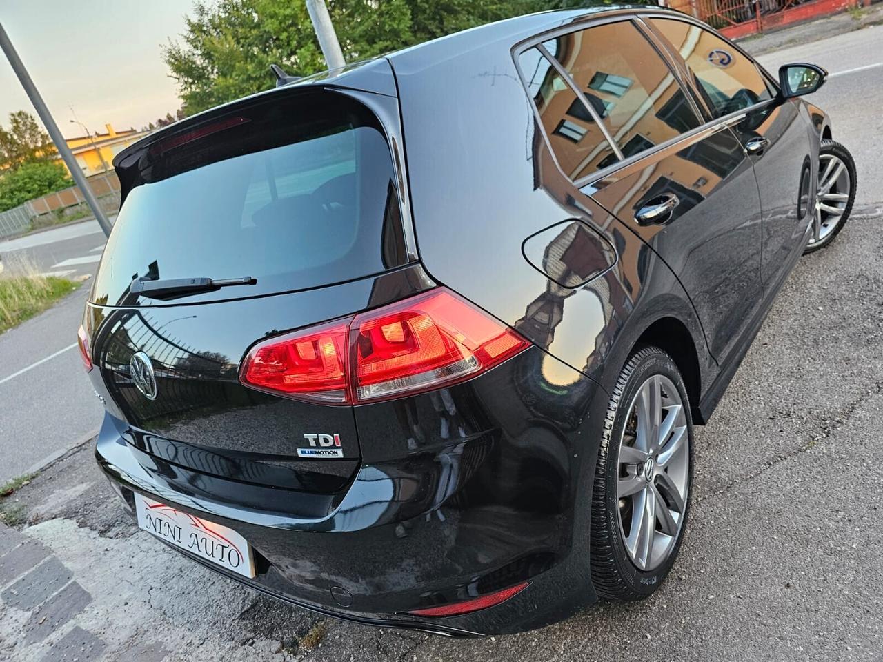 Volkswagen Golf 7 1.6 TDI 110cv R-Line Bluemotion*Unipro*Euro6*