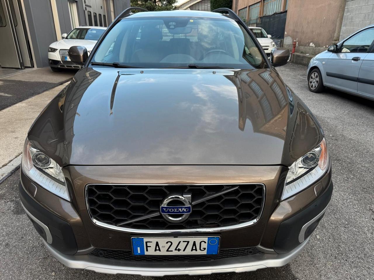 Volvo XC 70 D4 AWD Geartronic Momentum*EURO5B*FULL
