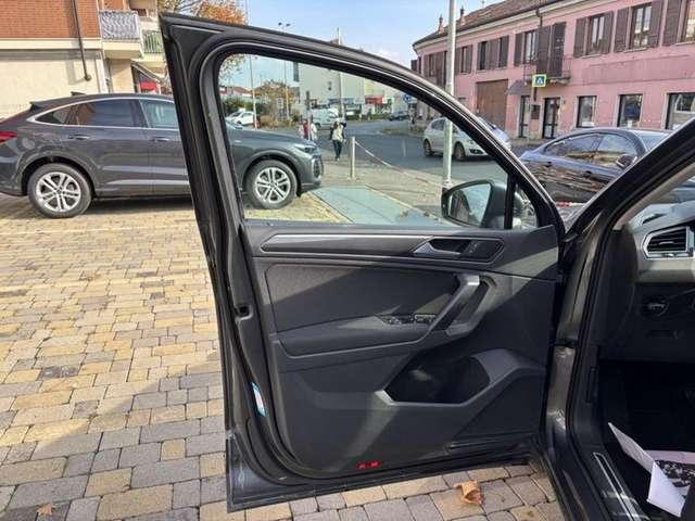 Volkswagen Tiguan 2.0 TDI SCR DSG 4MOTION Business BMT