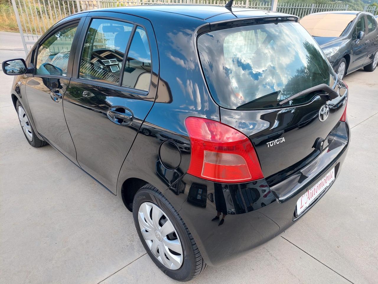 Toyota Yaris 1.4 D-4D 5 porte Sol PERFETTA