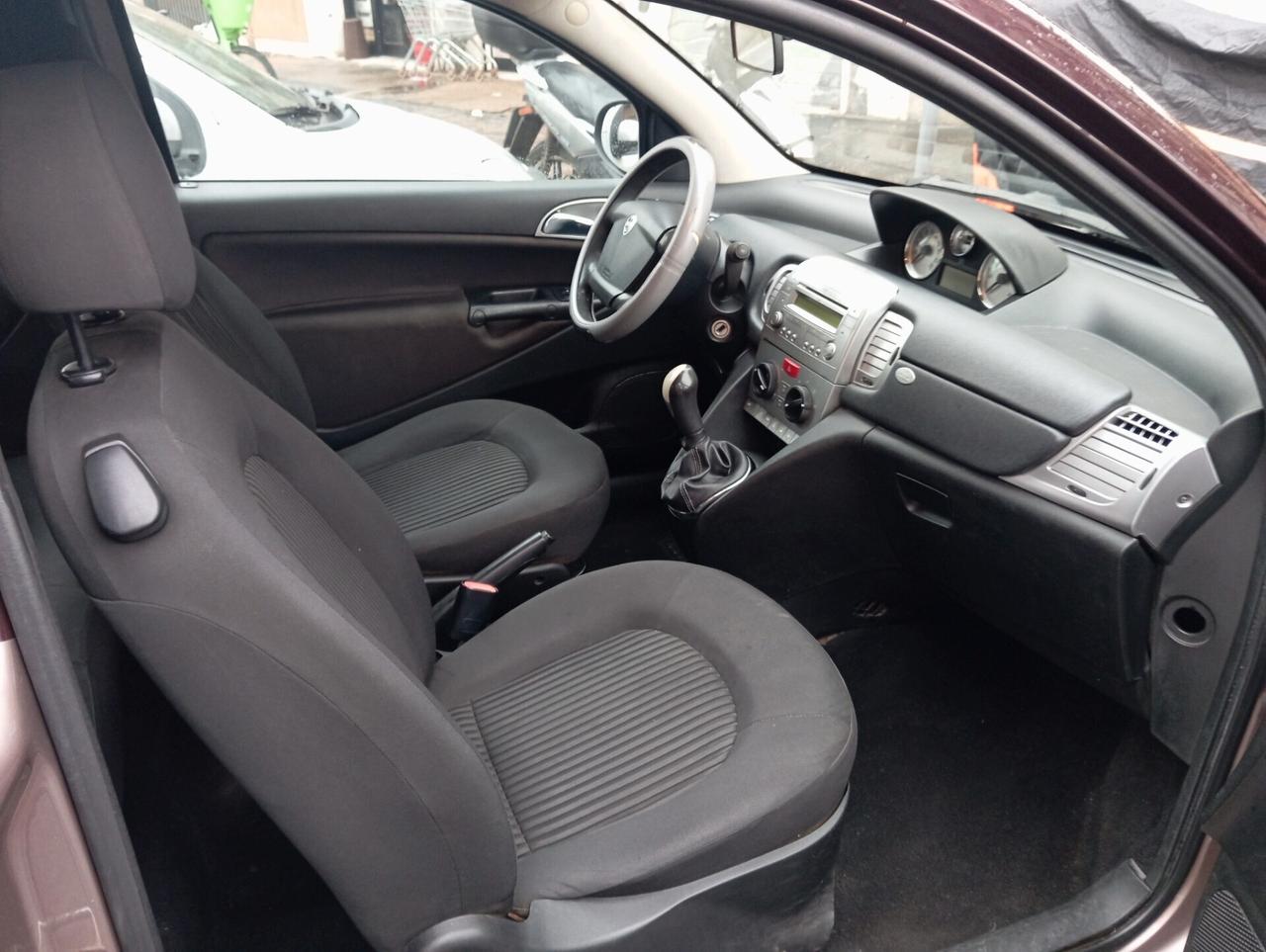 Lancia Ypsilon 1.3 MJT Diva offerta del mese