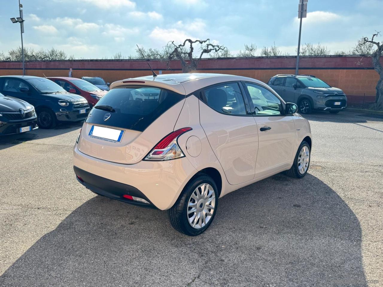 LANCIA YPSILON ELEFANTINO BLU 1.2 69CV 5P.